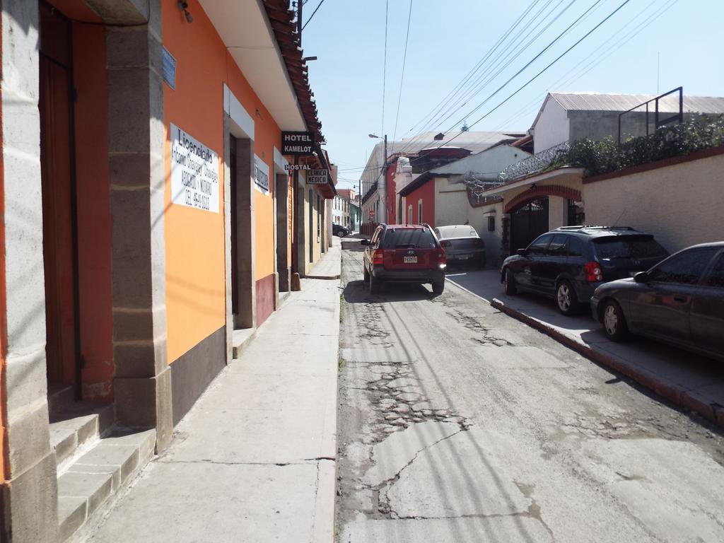 Hotel Kasa Kamelot Quetzaltenango Exteriör bild