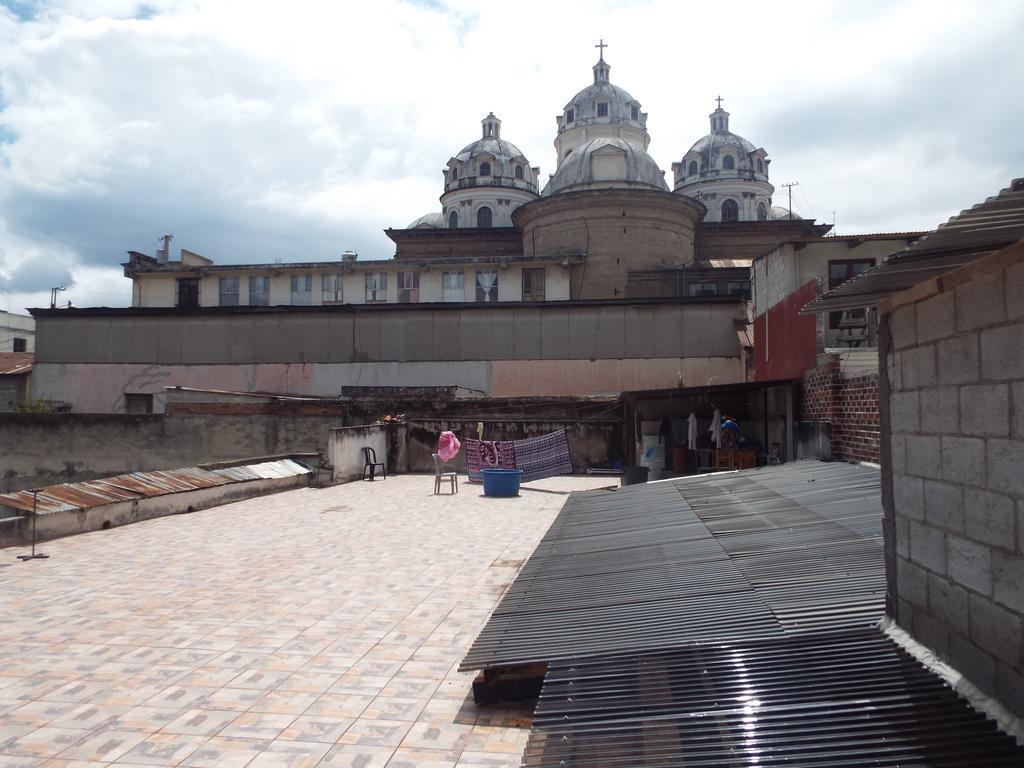 Hotel Kasa Kamelot Quetzaltenango Exteriör bild