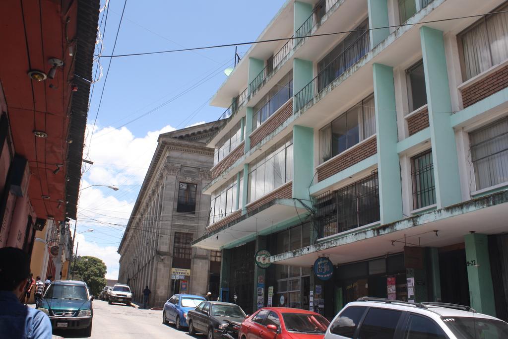 Hotel Kasa Kamelot Quetzaltenango Exteriör bild