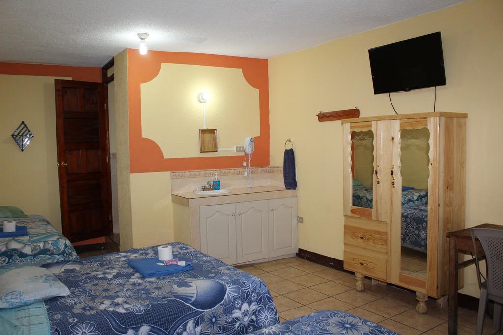 Hotel Kasa Kamelot Quetzaltenango Exteriör bild